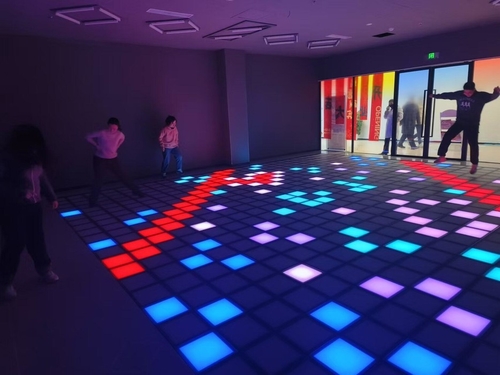 Últimas notícias da empresa sobre Interactive LED Floor Games: Bring Your Commercial Space to Life
