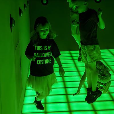 Bom preço Led Floor Game Screen Grid de Luz Interativa Jogos Ativos LED Dance Grid Floor on-line