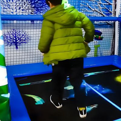 Bom preço Naughty Castle Interactive Trampoline Game 3500 Lumens 110V-250V on-line