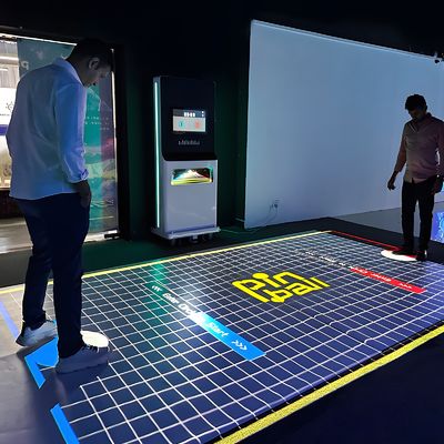 Bom preço Northern Lights Floor Projeção Interativa Projector Móvel Para Entretenimento on-line