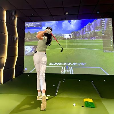 Bom preço Projeção 3d Indoor Infrared Indução Simulação de Golf Treinador Simulador de Golf on-line