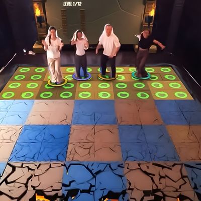 Bom preço Parque Indoor Large Screen Is Lava Games AR MR Projection Room Jogos interativos on-line
