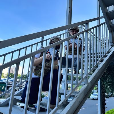 Bom preço Professional Wireless Laser Tag Equipment with Vibration Vest and 24 Months Warranty for Multiplayer Game Set on-line