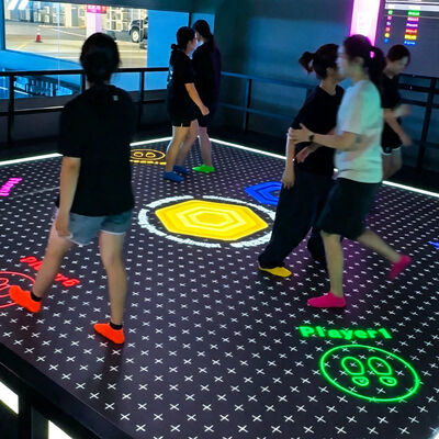 Bom preço Aurora Motion Inteligente com Tela de 86 polegadas de 6m*6m/7m*7m, 8 Jogos Populares e Suporte Multijogador para Esportes Virtuais on-line