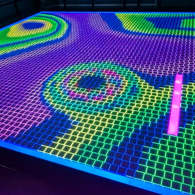 Bom preço Classificação em Tempo Real Aurora Motion com Tela Grande de 86 polegadas e 8 Jogos Populares para Torneios on-line