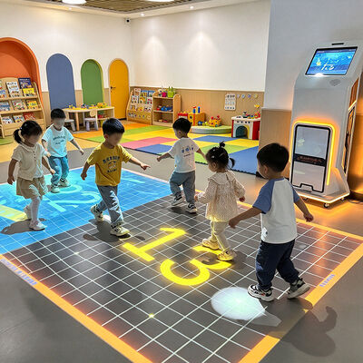 Bom preço Projetor Interativo Móvel Educacional para Piso 4100 Lumens Máquina de Jogo de Projeção de Piso Tudo-em-Um para Escolas on-line